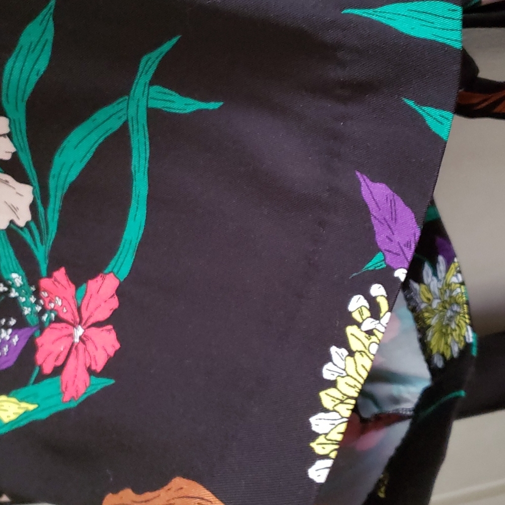 Floral Jacket - Picture 5 of 6